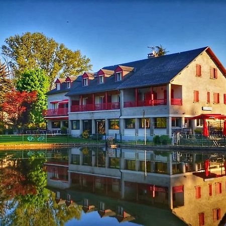 Le Lac Des Moines Condat  Eksteriør bilde